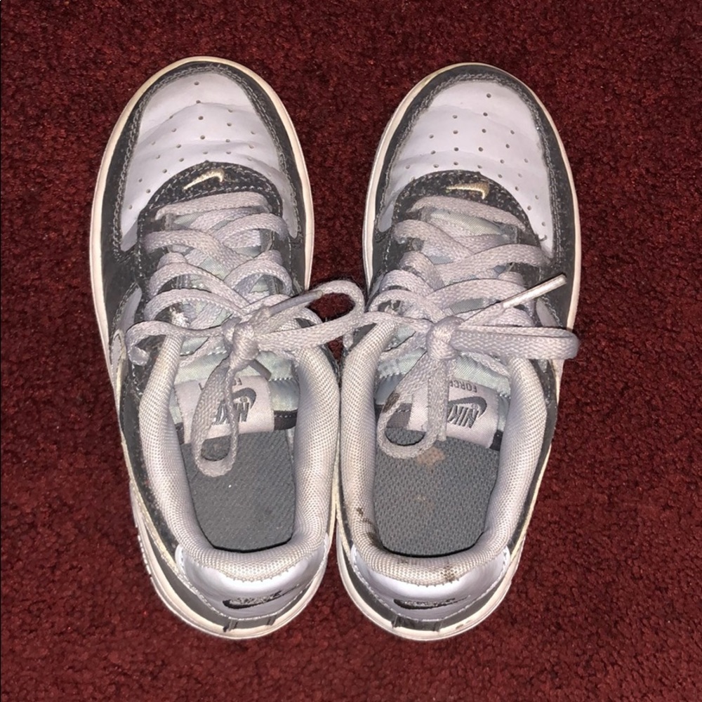 Nike shoes